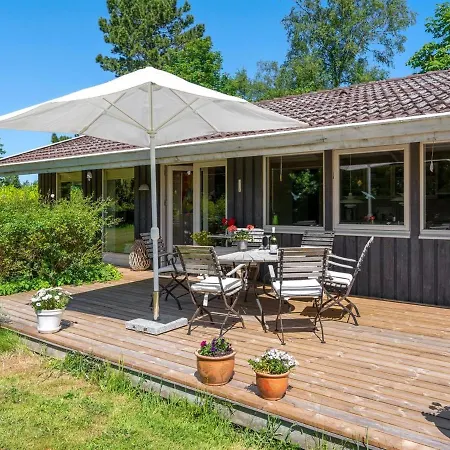 Holiday home Naira - 1-8km From The Sea In Sealand By Interhome