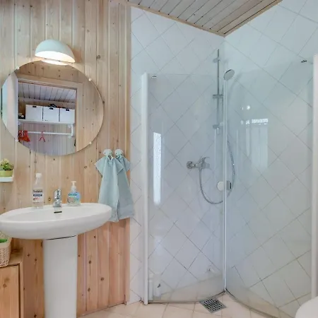 Holiday home Naira - 1-8km From The Sea In Sealand By Interhome
