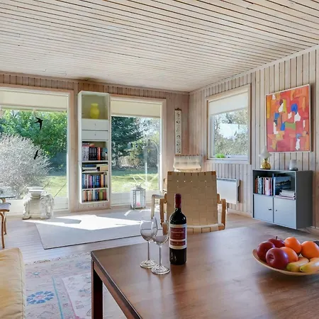 Naira - 1-8km From The Sea By Interhome Feriehus