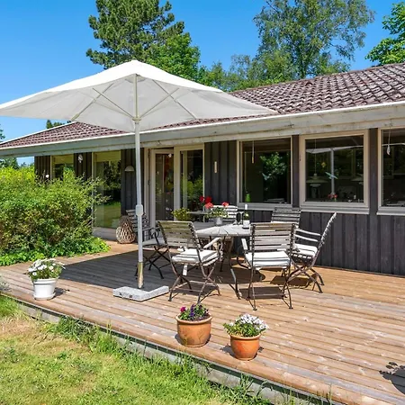 Naira - 1-8km From The Sea By Interhome Semesterbostad *